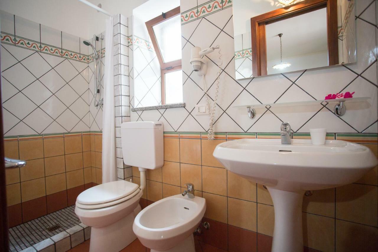 Diana Brown B&B Affittacamere Lipari  Exterior photo